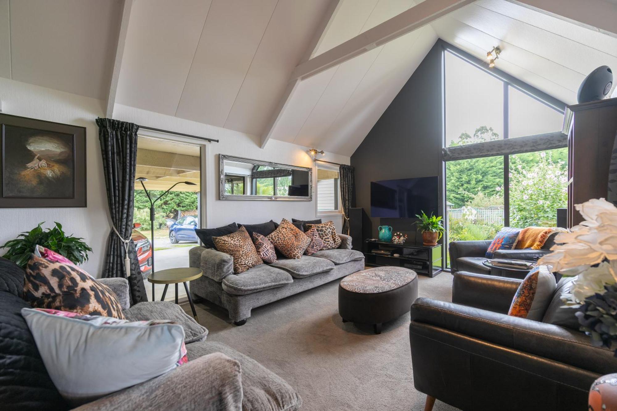 Alpine Rock B&B Te Anau Buitenkant foto