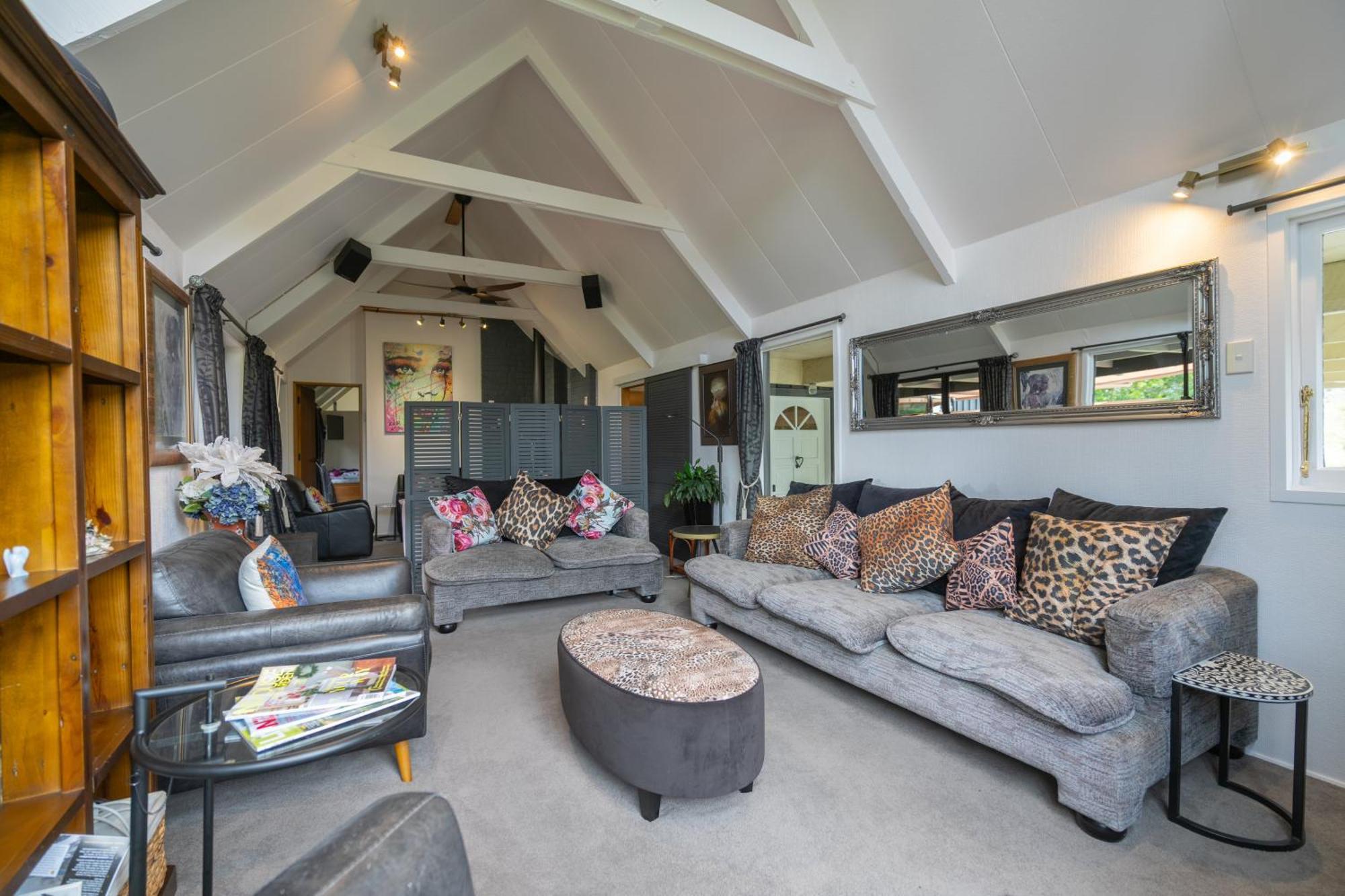 Alpine Rock B&B Te Anau Buitenkant foto