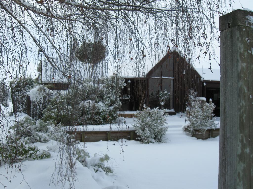 Alpine Rock B&B Te Anau Buitenkant foto